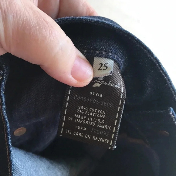 7 For All Mankind Dark Wash Dojo Crop Jeans - Picture 3 of 12